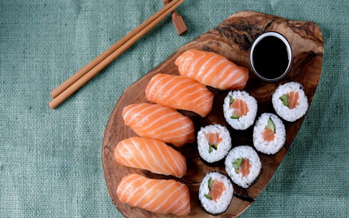 What’s the Difference Between Sashimi and Sushi?